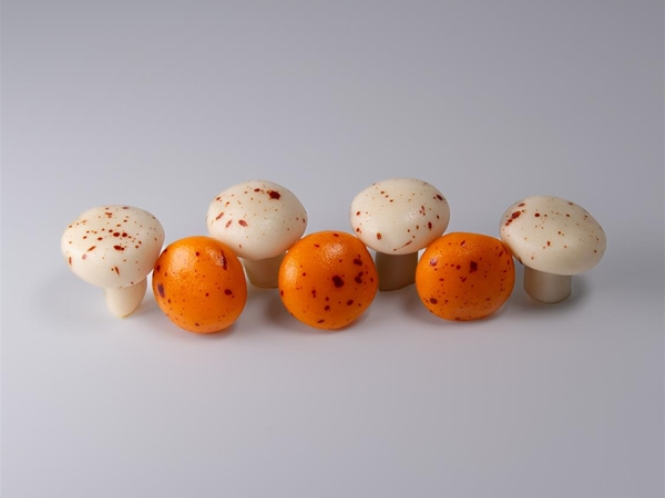 Paddestoelen oranje en bruin marsepein